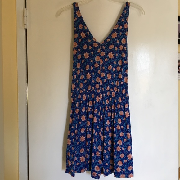 Flowery romper - Picture 2 of 5